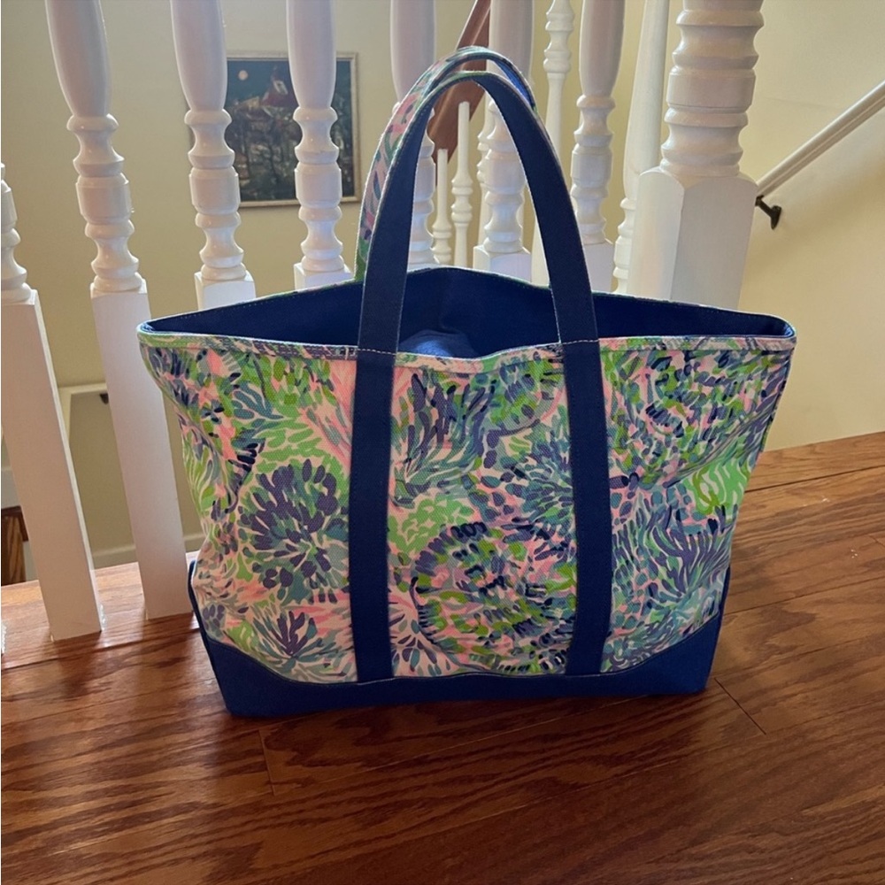 RARE! Lilly Pulitzer mercato beach tote bag travel airport